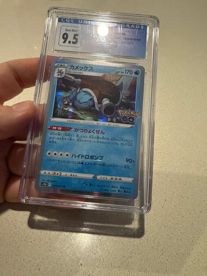 Blastoise 17/71 holo pokemon go CGC 9.5 old label